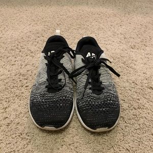 APL white/black shoes size 9.